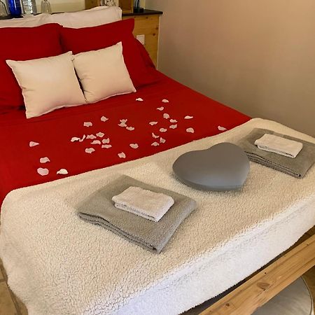 Dependance Privee - Halte Route Apartment เลอ ตอร์ ภายนอก รูปภาพ