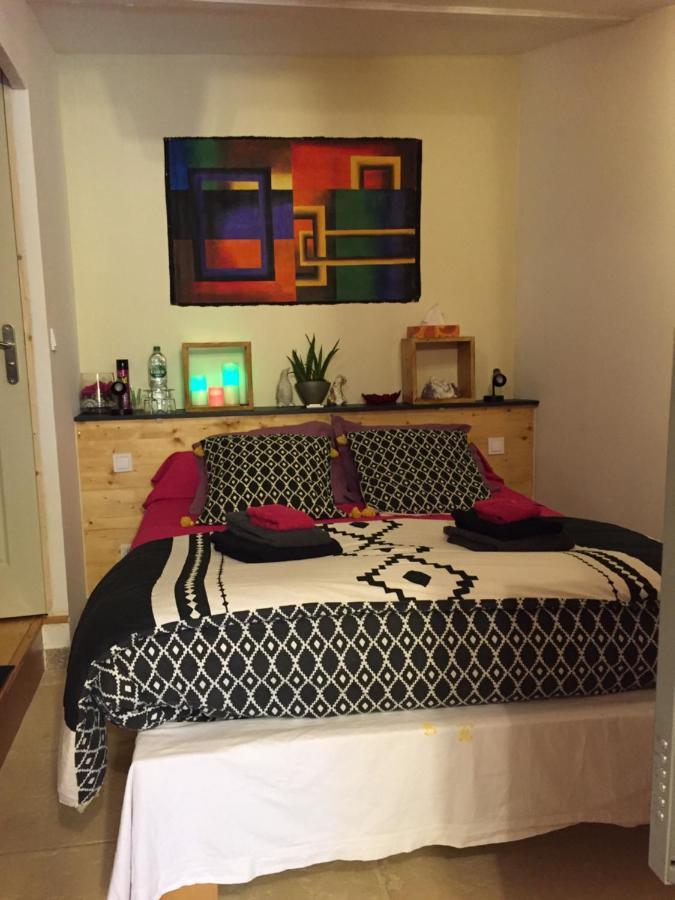 Dependance Privee - Halte Route Apartment เลอ ตอร์ ภายนอก รูปภาพ