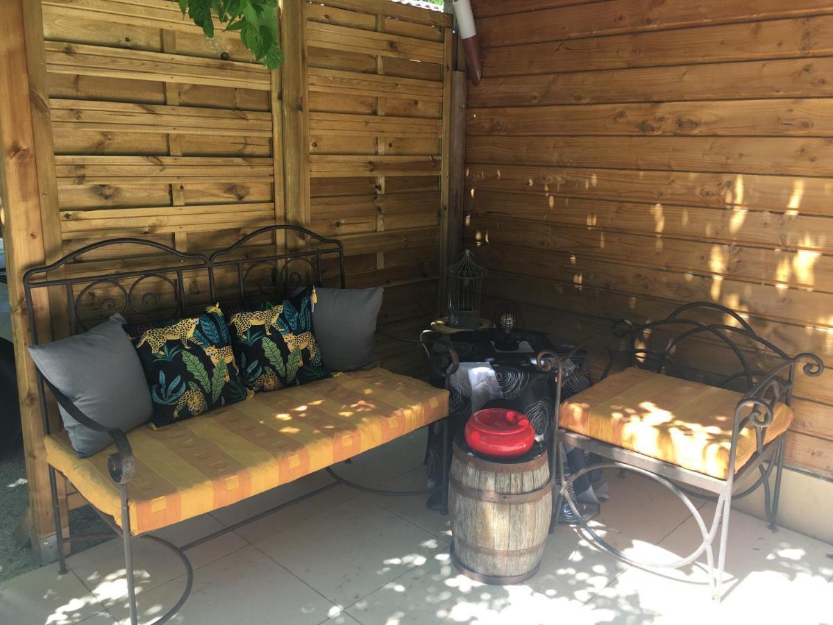 Dependance Privee - Halte Route Apartment เลอ ตอร์ ภายนอก รูปภาพ